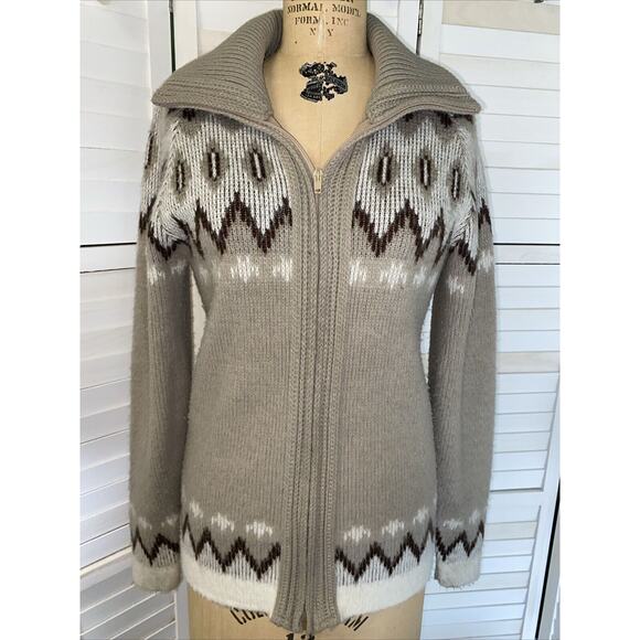 London Fog Women’s Acrylic Knit Zipper Sweater Jacket Southwest Aztec Size Small - Picture 1 of 9